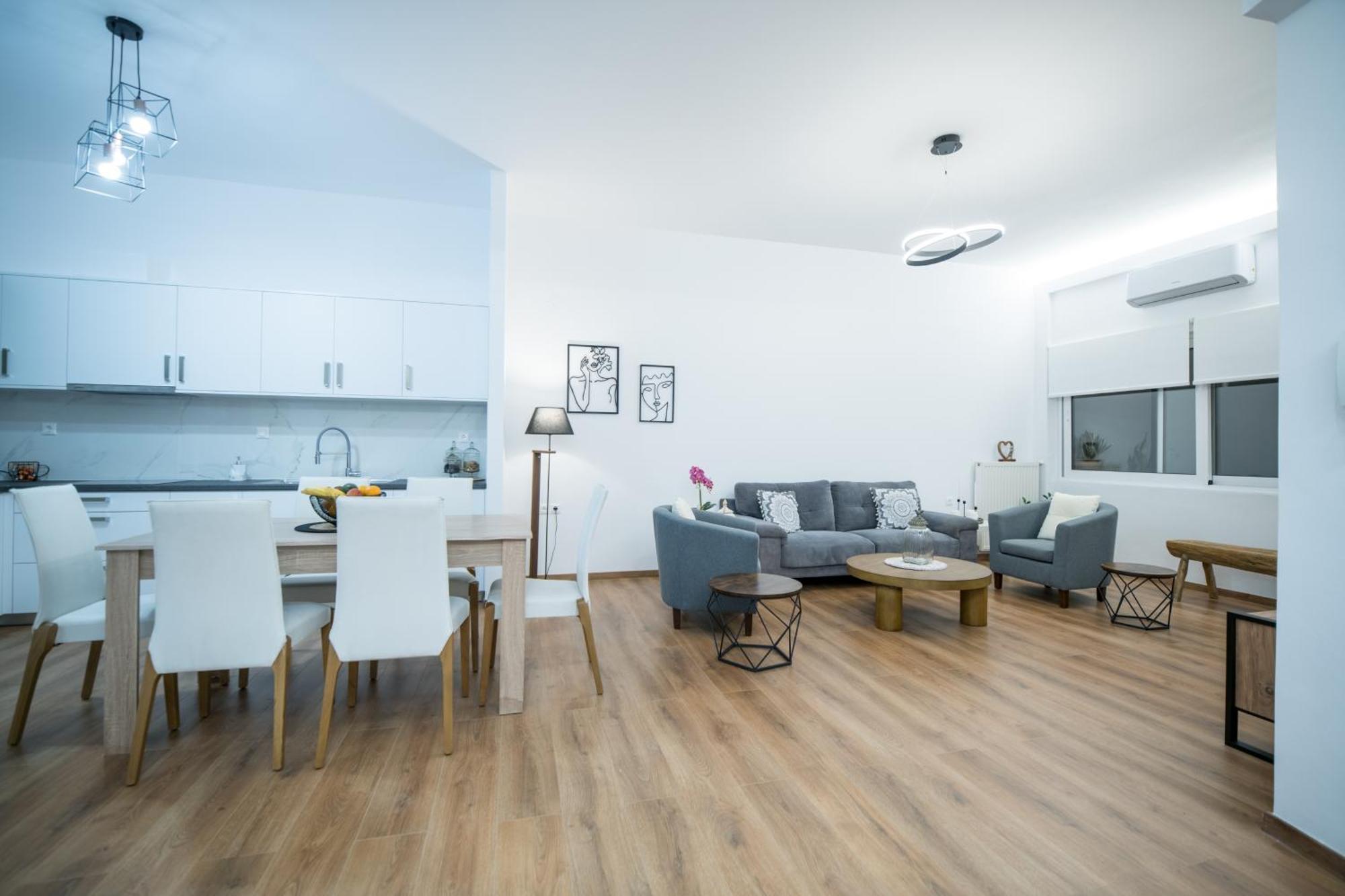 Calliope Luxury *