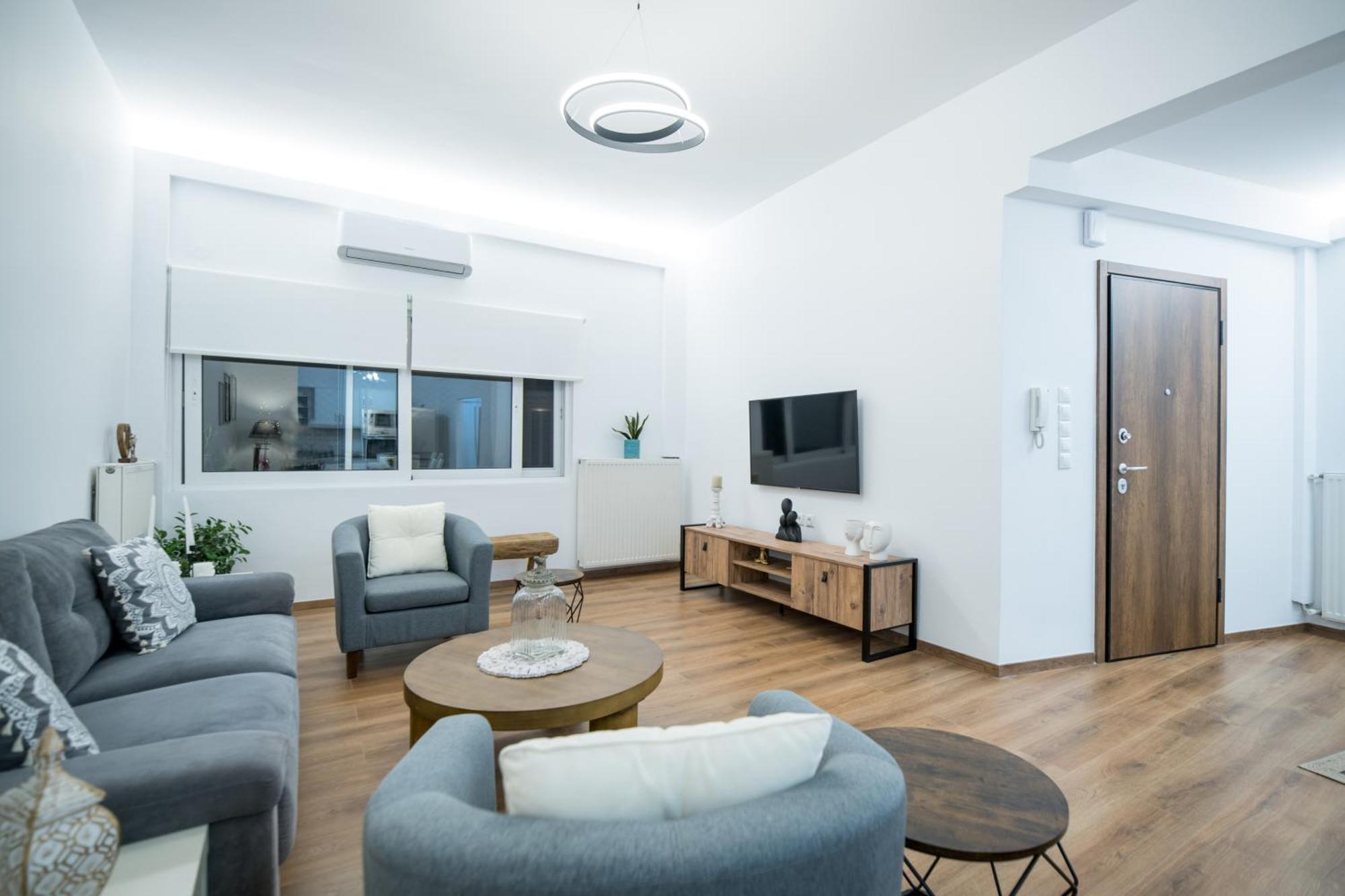 Calliope Luxury Apartment